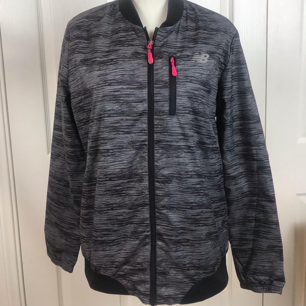 New Balance Zippered Jacket Size L